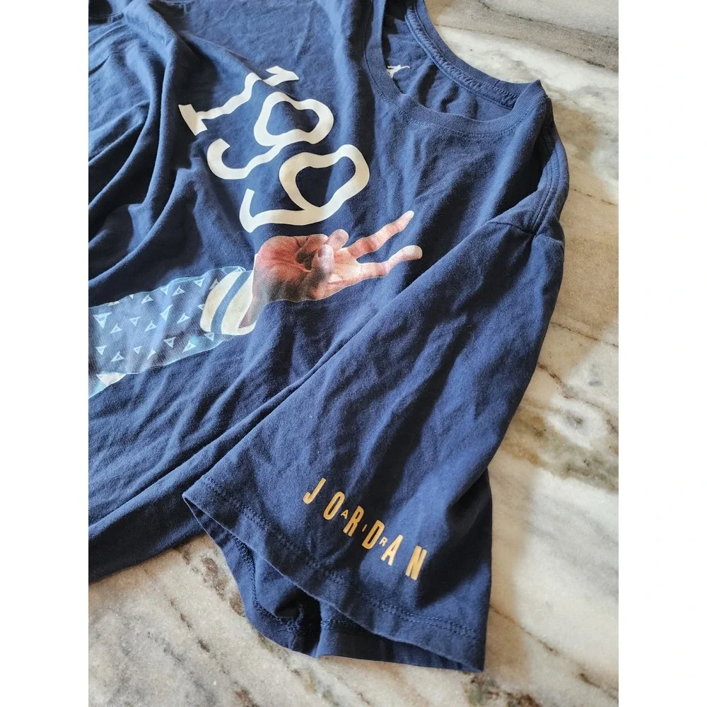 Jordan Mens Navy Blue 1992 Dream Team American Flag Graphic T-Shirt XL